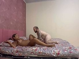 Enfermeira gostosa cuidando super bem do seu paciente