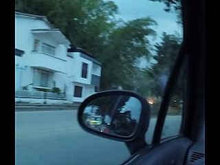 POV chupando una verga en la calle