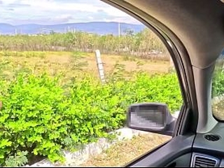 Cazador de Co&ntilde_os Pervertido convence a una Flaca Traviesa Desconocida de Follar de Pie en un garaje a Cambio de Dinero