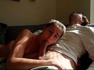 Threesome With Two Horny Ladys, Blowjob In Toilet And Licking Pussy 4K